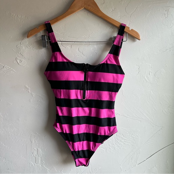 Michael Kors Zip Front One-Piece with Logo Zipper Pink and Black Stripes Size 6 - Picture 5 of 14